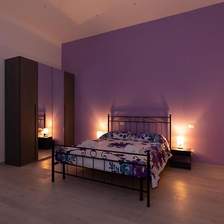 My Brilliant Home With Jacuzzi 2 Steps From St Toledo Neapel Exterior foto