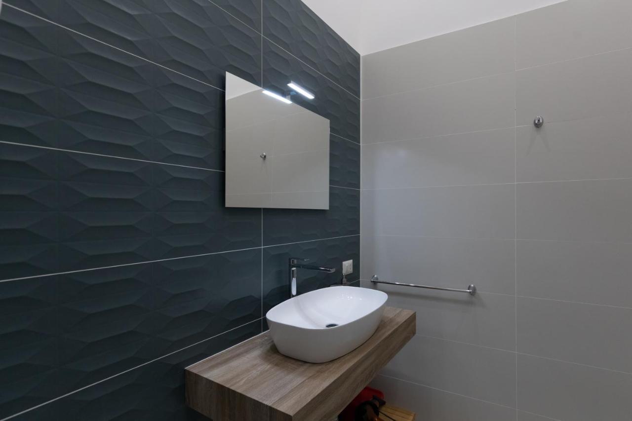My Brilliant Home With Jacuzzi 2 Steps From St Toledo Neapel Exterior foto