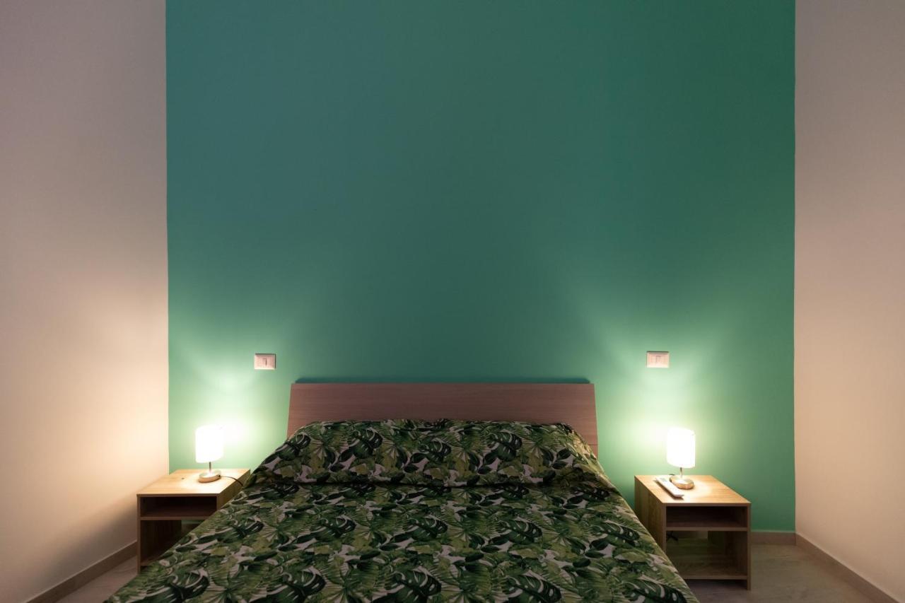 My Brilliant Home With Jacuzzi 2 Steps From St Toledo Neapel Exterior foto