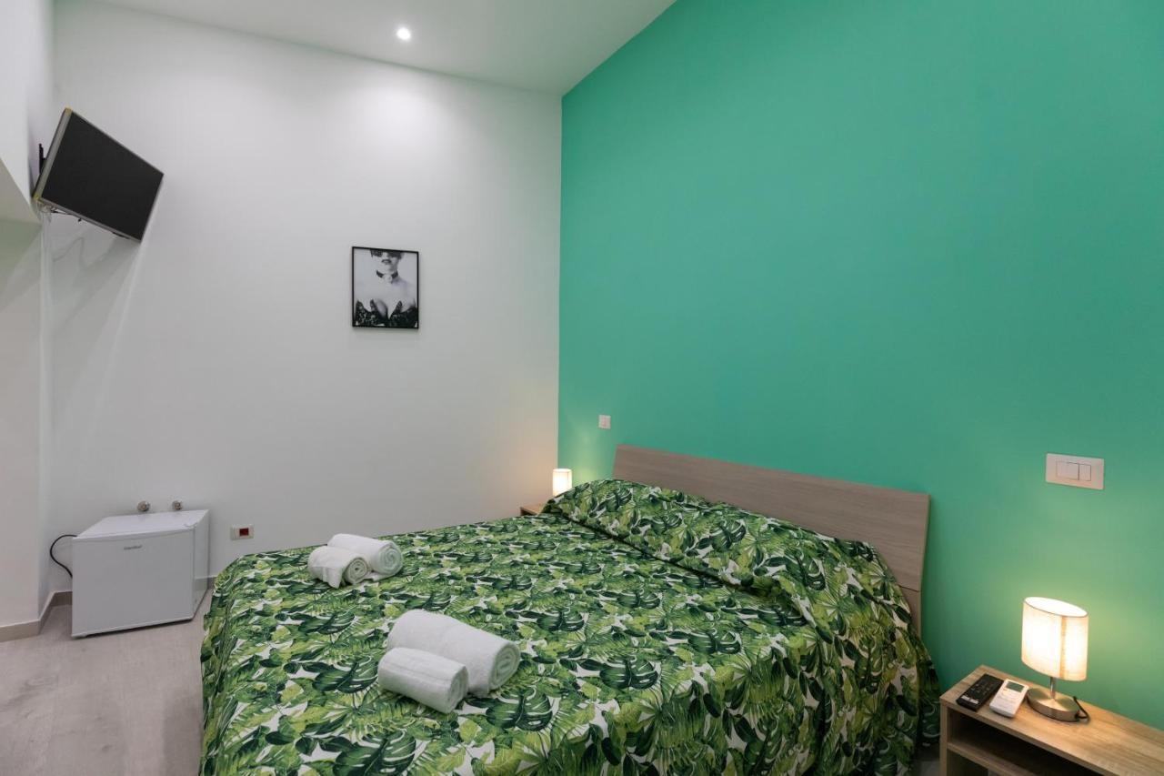 My Brilliant Home With Jacuzzi 2 Steps From St Toledo Neapel Exterior foto