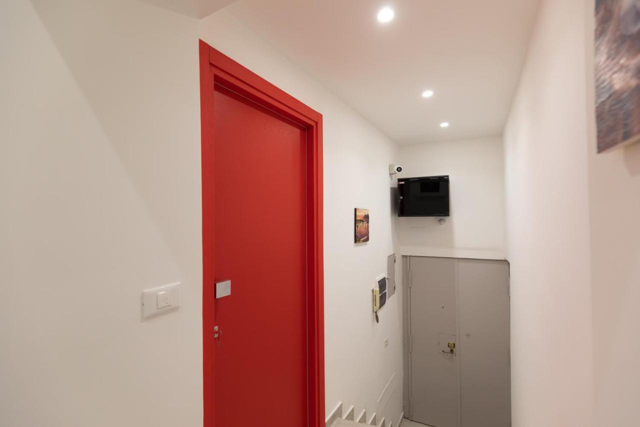 My Brilliant Home With Jacuzzi 2 Steps From St Toledo Neapel Exterior foto